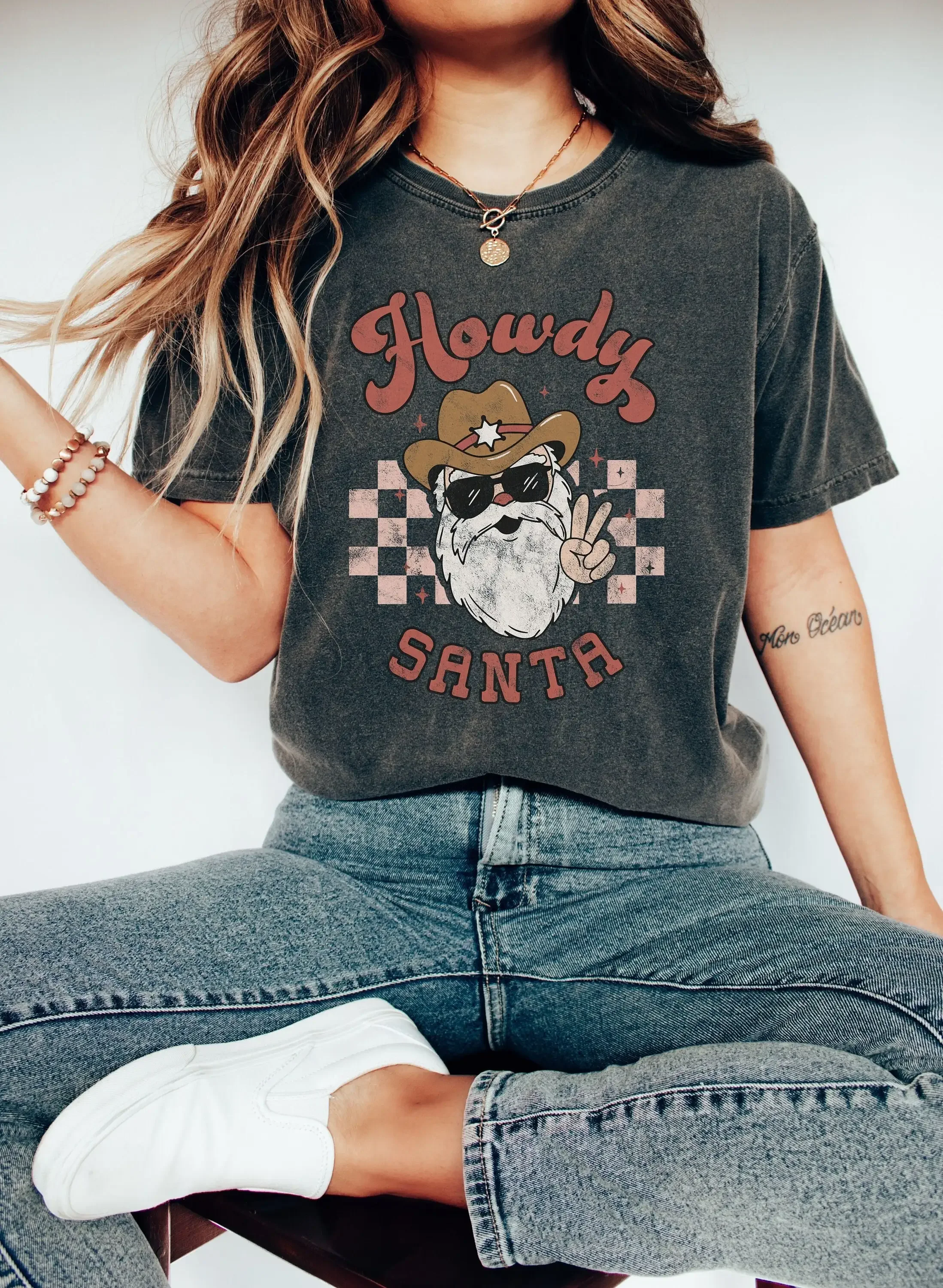 Retro Christmas T Shirt Howdy Santa Cowboy Vintage Secret