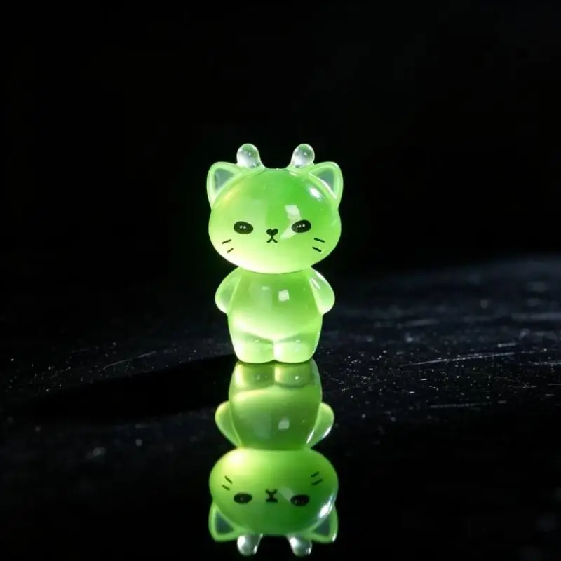 10pcs Glow In The Dark Mini Resin Figurines Adorable Cat Duck for Micro Landscape  Potted Decor
