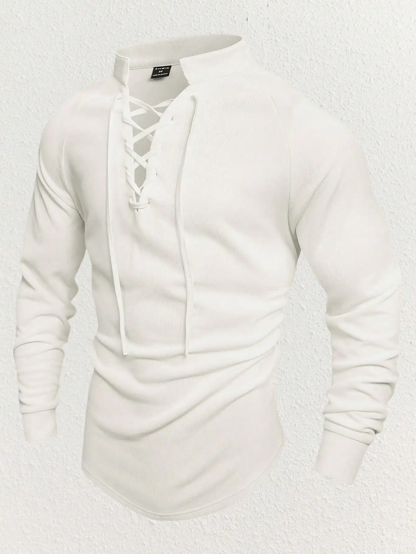 

Мужской белый трикотажный топ с длинными рукавами и шнуровкой на горловине, свободный крой
