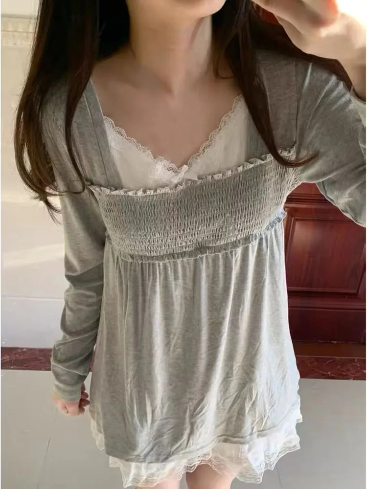 Women Korean Sweet Lace Bow Splicing Fake Two Piece T-shirt Hide Belly A-line Doll Top Niche Outer Wear Shirts