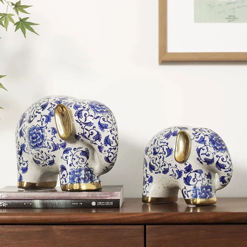 Adornodelefantedcerámica, decoracióndesculturadporcelana azul y blanca, decoracióndescritorio para saladmanual