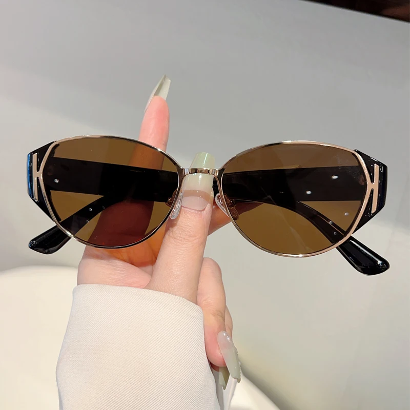 GM LUMIAS Ovale Vintage-Sonnenbrille für Damen, neu in dekorativen Farbtönen für den Außenbereich, trendiges Luxus-Markendesign, Anti-UV-Freizeit-Sonnenbrille