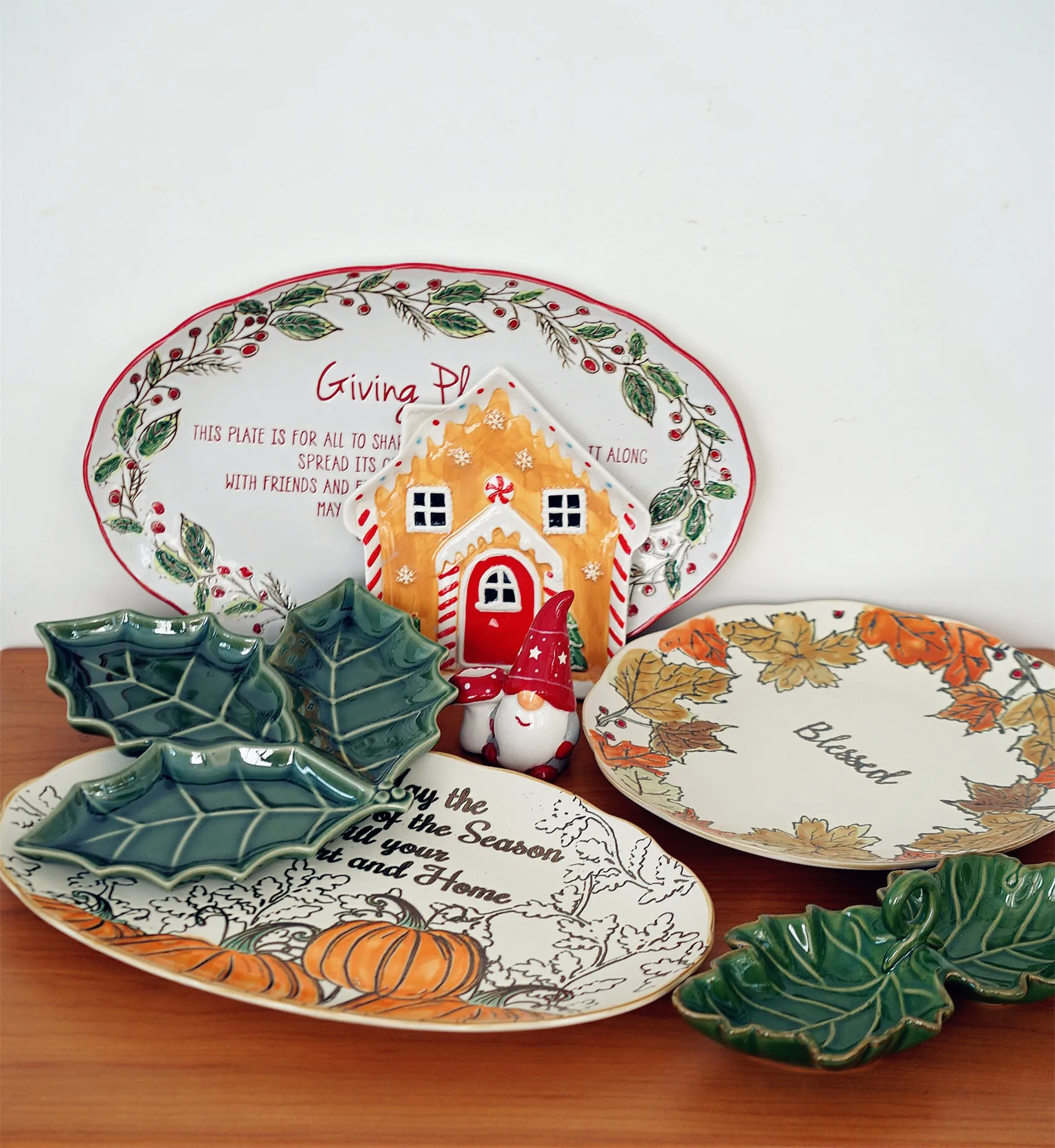 Christmas dinner plate series Nordic holly leaf decorative plate Thanksgiving letter western dinner plate