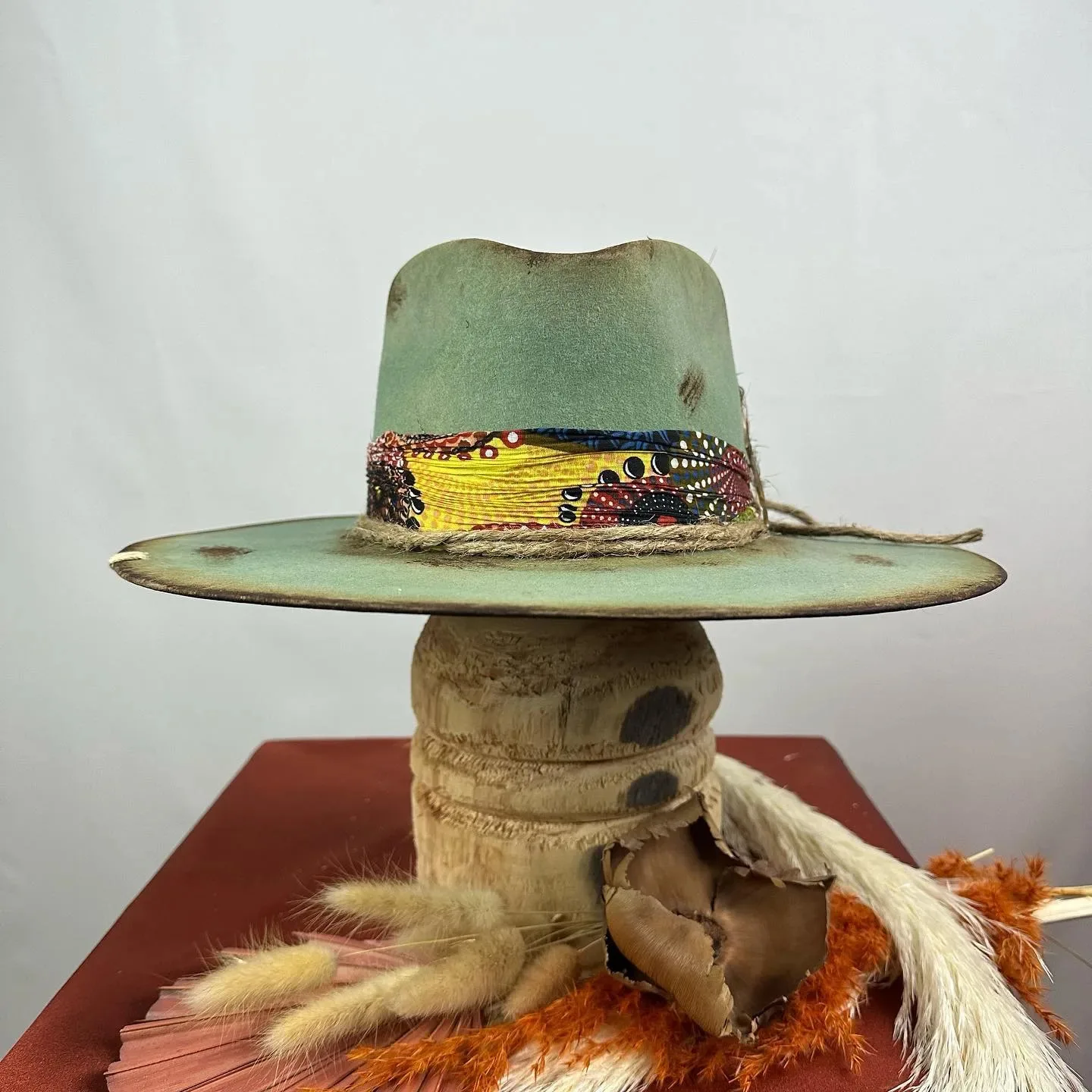 Ethnic Style Hat with Distressed Ribbon, Pure Wool Felt Hat, Outdoor Fashion Wool Hat