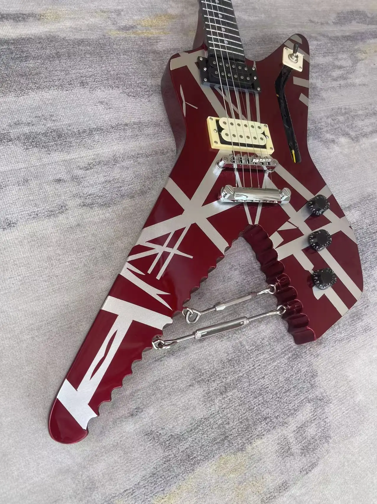 Wine Red Jagged V Shape Electric Guitar Dual Passive Humbuckers Chrome Hardware Hard Rock Guitar Free Shipping