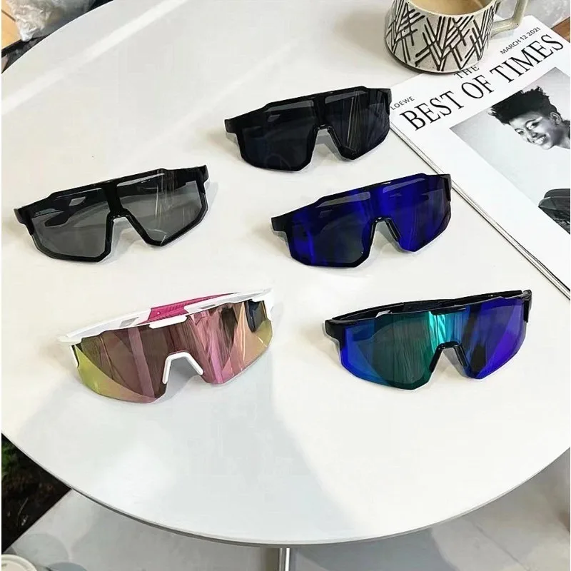 

5Pcs Outdoor Sports Hiking Skiing Cycling Windproof and Sunshade