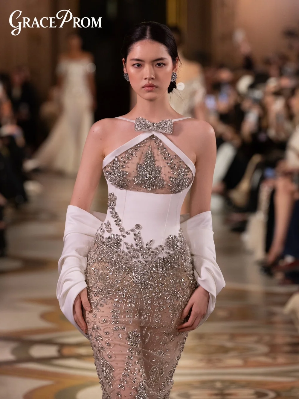 

Sensual Halter Prom Dress Elegant Beaded Evening Gown Detachable Sleeves Sparkling Formal Party Dress 2026 Vestidos De Noche