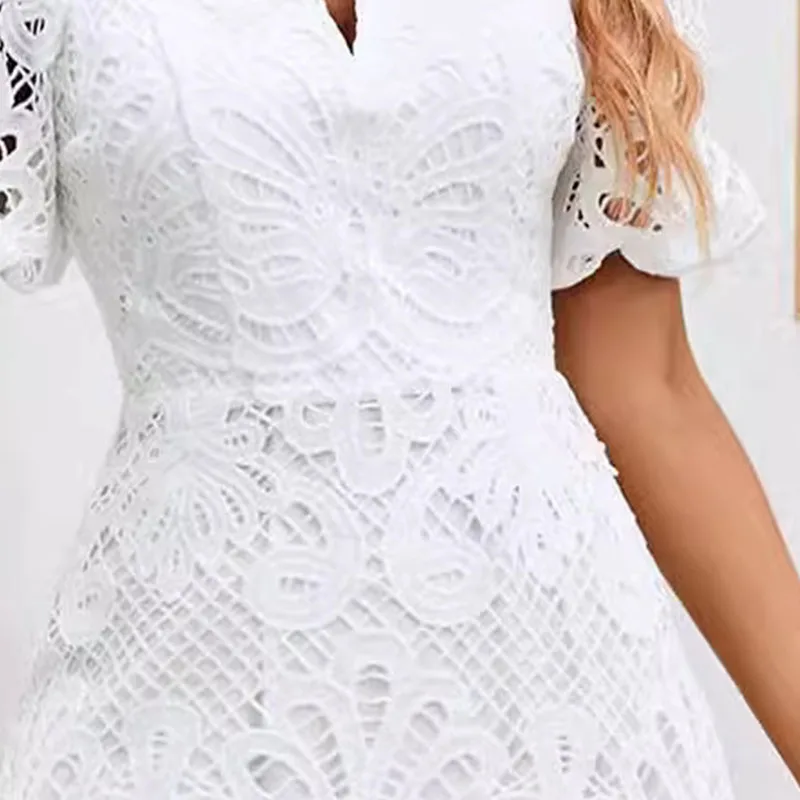 Boho bianco lunghezza mini abito estivo da donna abiti sexy pizzo floreale spiaggia vestito estivo elegante manica corta scollo a V abiti Femme