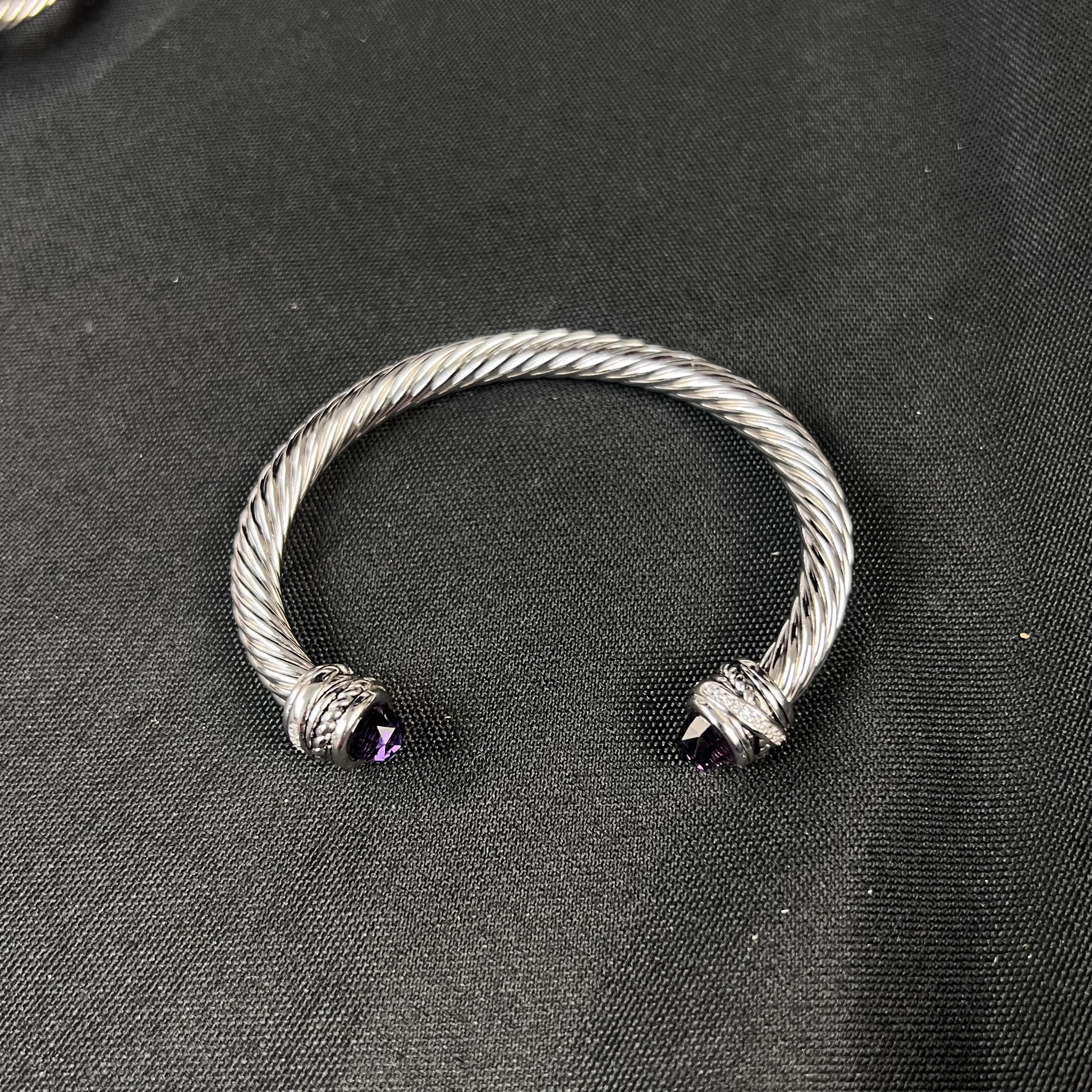 S925 الفضة الاسترليني الجديدة 7 مللي متر الدورية رئيس كريستال الحفر سوار محايد موضة الاتجاه الرجعية الكلاسيكية شخصية المجوهرات الفاخرة