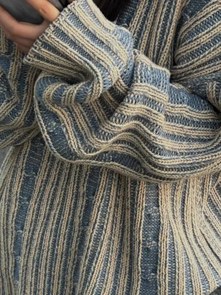 트렌디한 하이 스트리트 블루 스트라이프 니트 스웨터 여성용 편안한 레이지 스타일 루즈 풀오버 스웨터 가을 겨울 니트웨어 탑