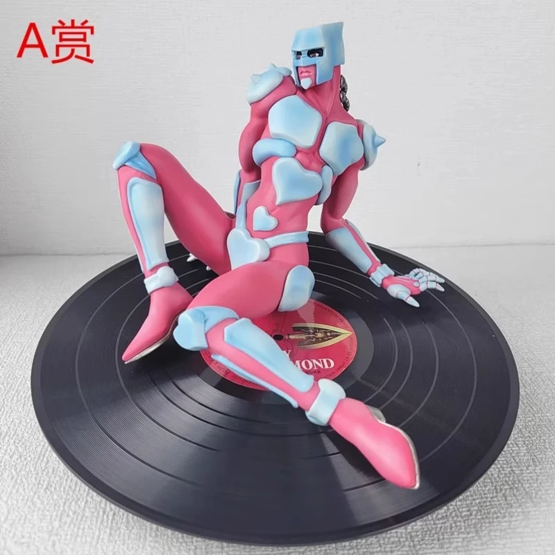 

В наличии Аутентичная фигурка Невероятные приключения Джоджо, сумасшедшая бриллиантовая подставка, фигурка, награда, коллекция украшений, подарки на день рождения, игрушки