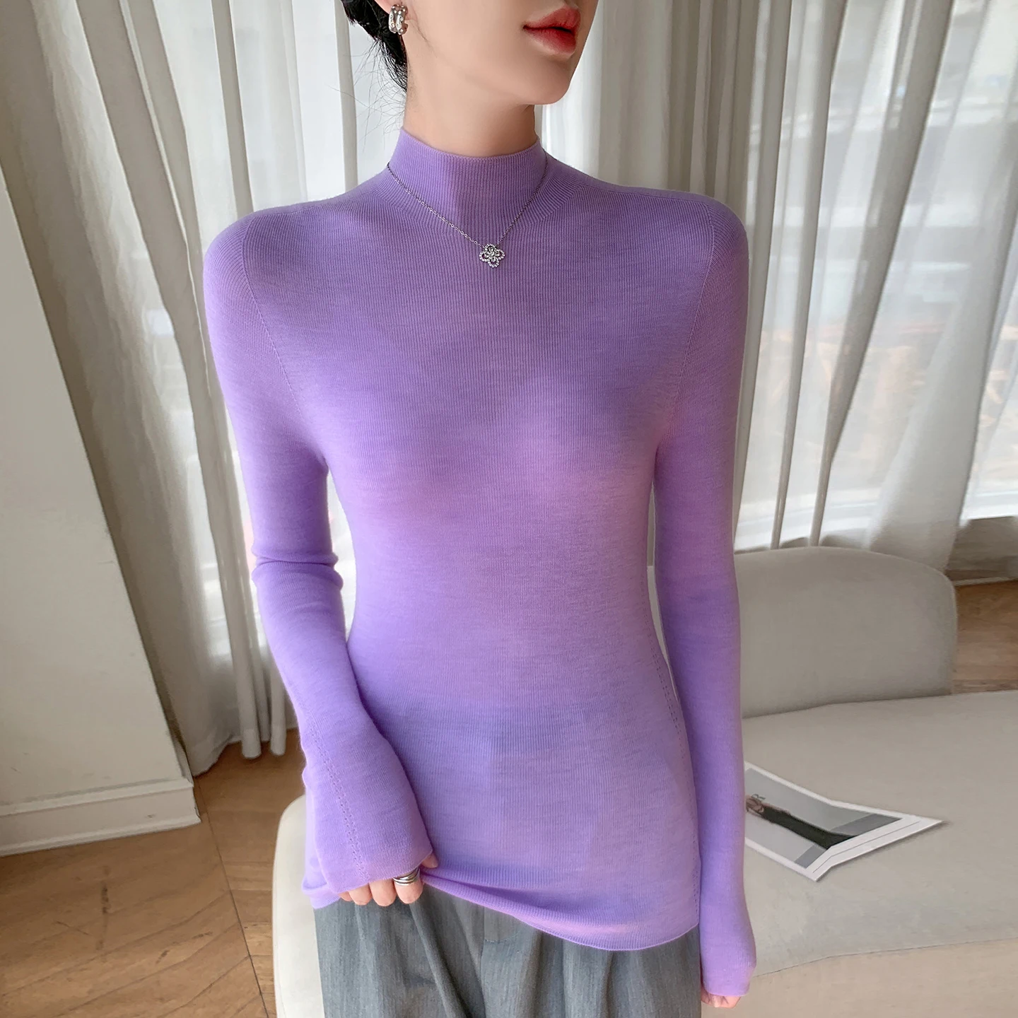 

High-End Women's 100% Wool Yangtze Yarn Knitted Thin Sweater Fashionable Top for Ladies New Fine Spinning Knitwear