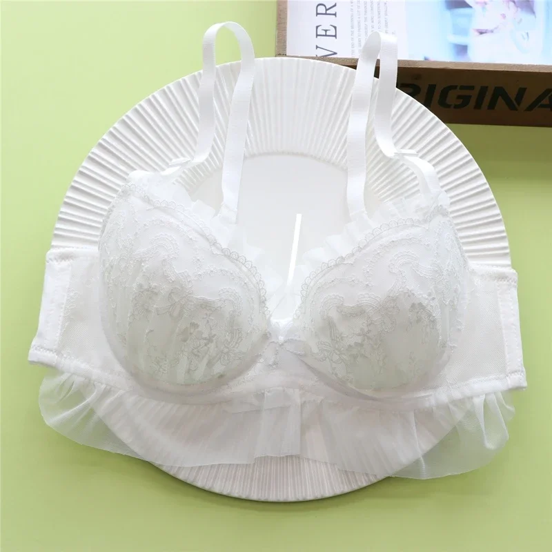 Sweet white lingerie brief  water-soluble bralette embroidery film cup bralette no steel ring fresh and girly cute gather underw