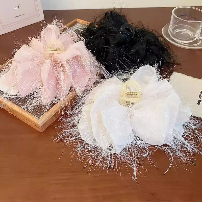 

Korean-Style Fluffy Cloud Bubble Tulle Feather Ribbon Hair Clip Updo For Women Shark Clip Hair Accessory