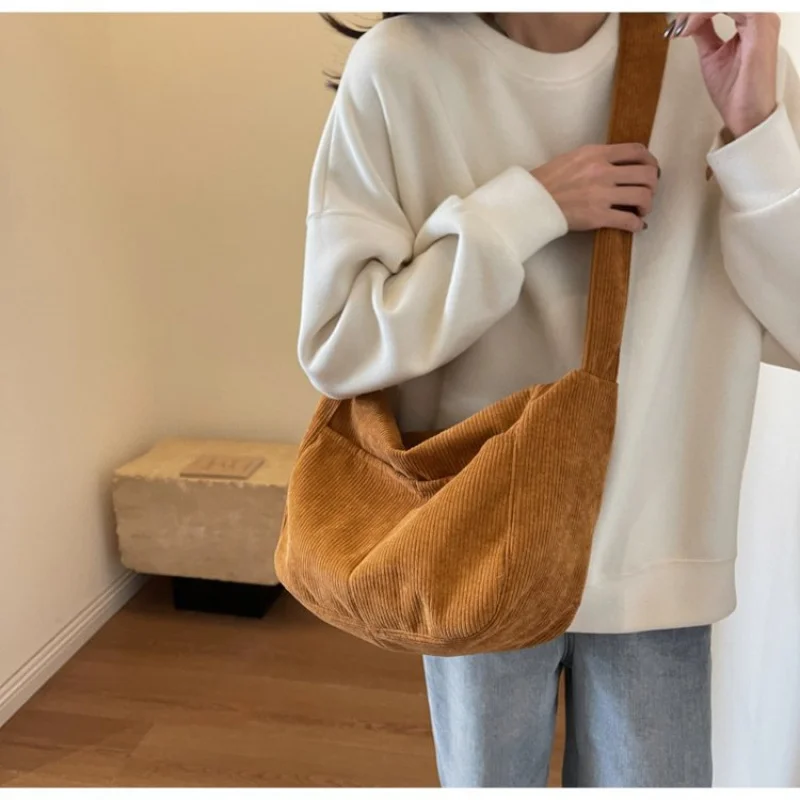 

Satin-look-wool 2025 New Ladies Luxury Brand Leather Tote Bag Famous Designer Casual Popular Classic​