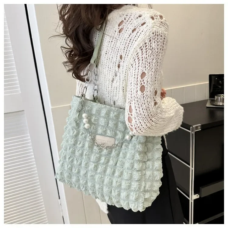 Damen Gesteppte Karierte Wolken-Baumwolltasche, Plissierte Unterarm-Hobo-Shopper-Umhängetasche für den Täglichen Gebrauch – Detail 13