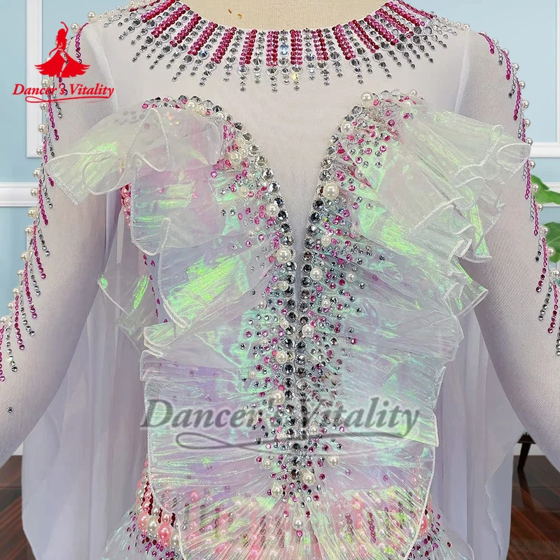 Erwachsene Walzer Quickstep Foxtrot Professionelle gestufte Kleider Weibliche Ballsaal Führen und Wettbewerbskleidung Maßgeschneiderte Tänzerin Vitalität