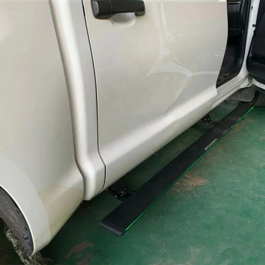 

Customized Production ForToyota Tundra with LED Light Retractable Automatic Pedal