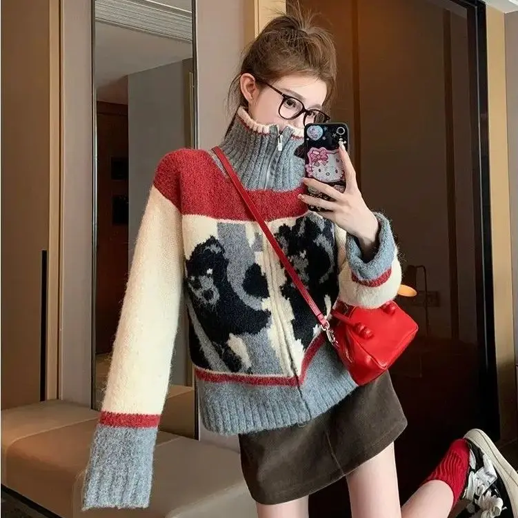 

Knitted Cardigan Contrasting Color Stand-Up Collar Sweater Jacket Women Autumn Winter Fashionable Age-Reducing Soft Waxy Lazy