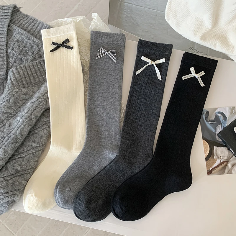 Vrouwen Kousen Nieuwe Effen Kleur Japanse Mode Kniekousen Voor Vrouwen Boog Adrette Eenvoudige Lange Sokken Vrouwelijke Hoge Kwaliteit