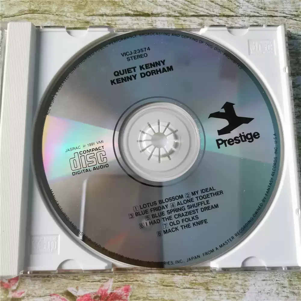 القرص المضغوط كيني دورام كوييت كيني المسجل في 13 نوفمبر 1959