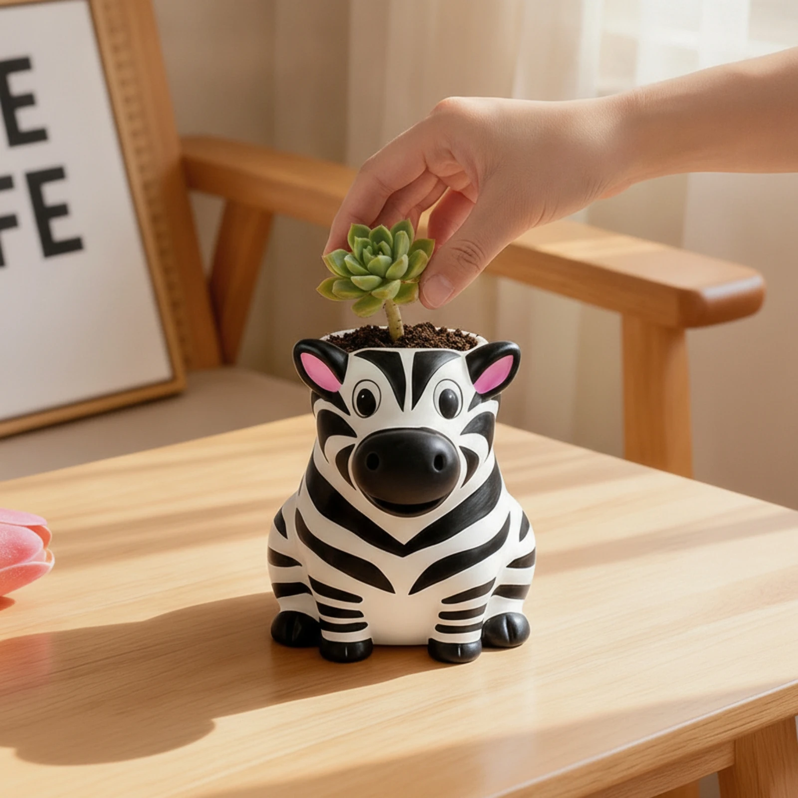 Animal Flower Pot Decorative Animal Planter Succulent Planter Compact Mini Flower Pot Fun for Desk, Office