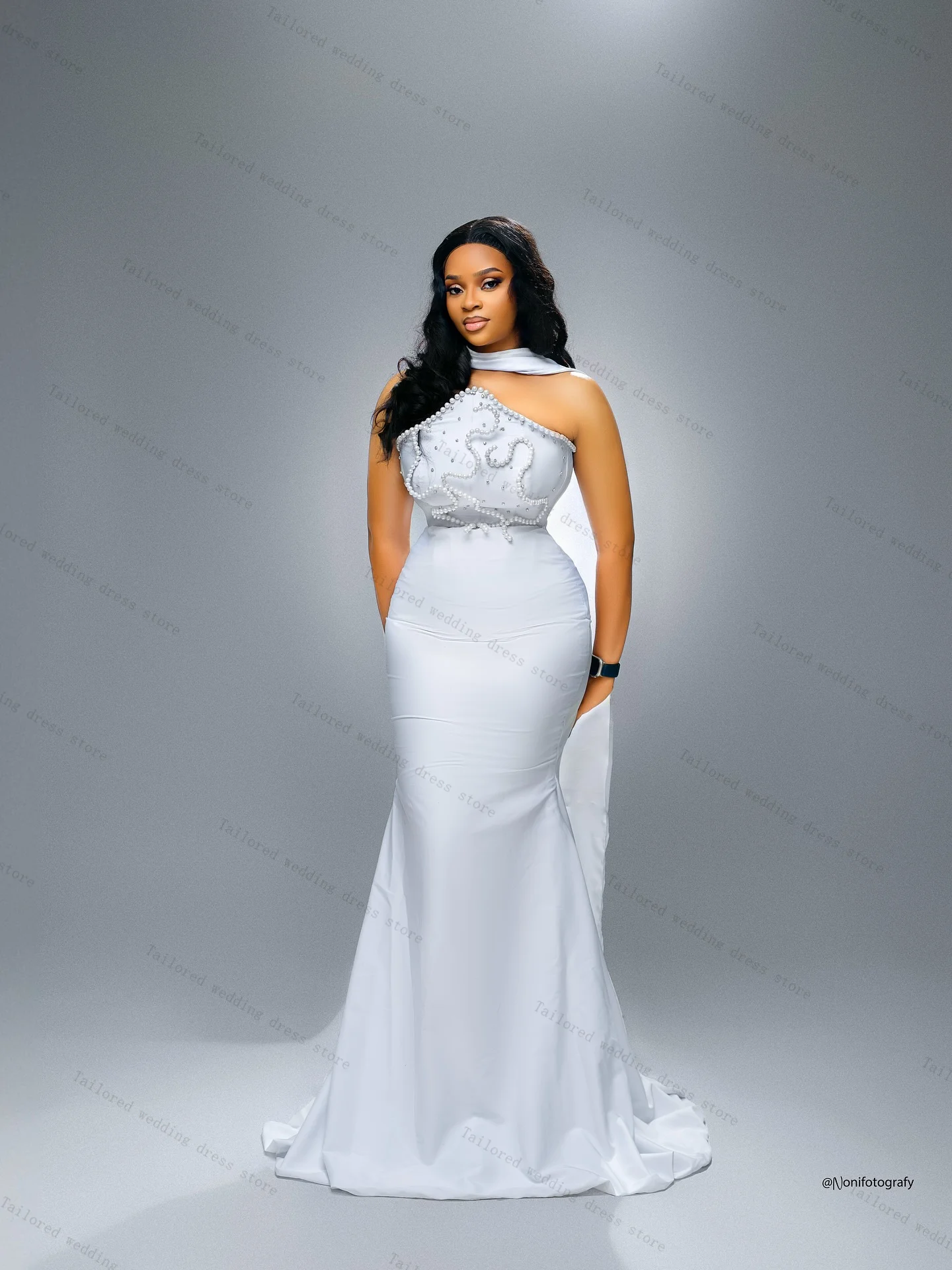 럭셔리 진주 여성 프롬 드레스 비딩 섹시 시스루 넥 풀 슬리브 숏 미니 브라이덜 이브닝 가운 맞춤형 백리스 로브