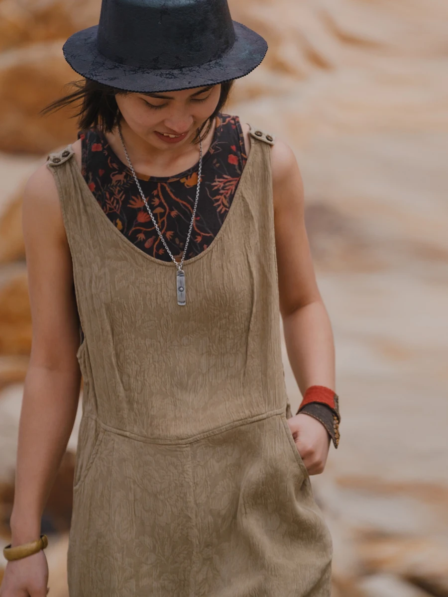 

Женский комбинезон Nanan с цветочной вышивкой, длинными брюками, эффектом драпировки и защитой от старения, повседневная одежда