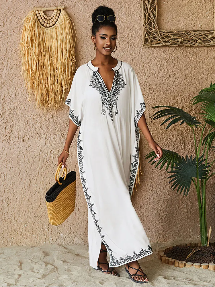 2023 Bohemian White V Neck Bikini Cover-ups Long Tunic Sexy Kaftan Dress Women Plus Size Beach Wear Swimsuit Cover Up Q1545