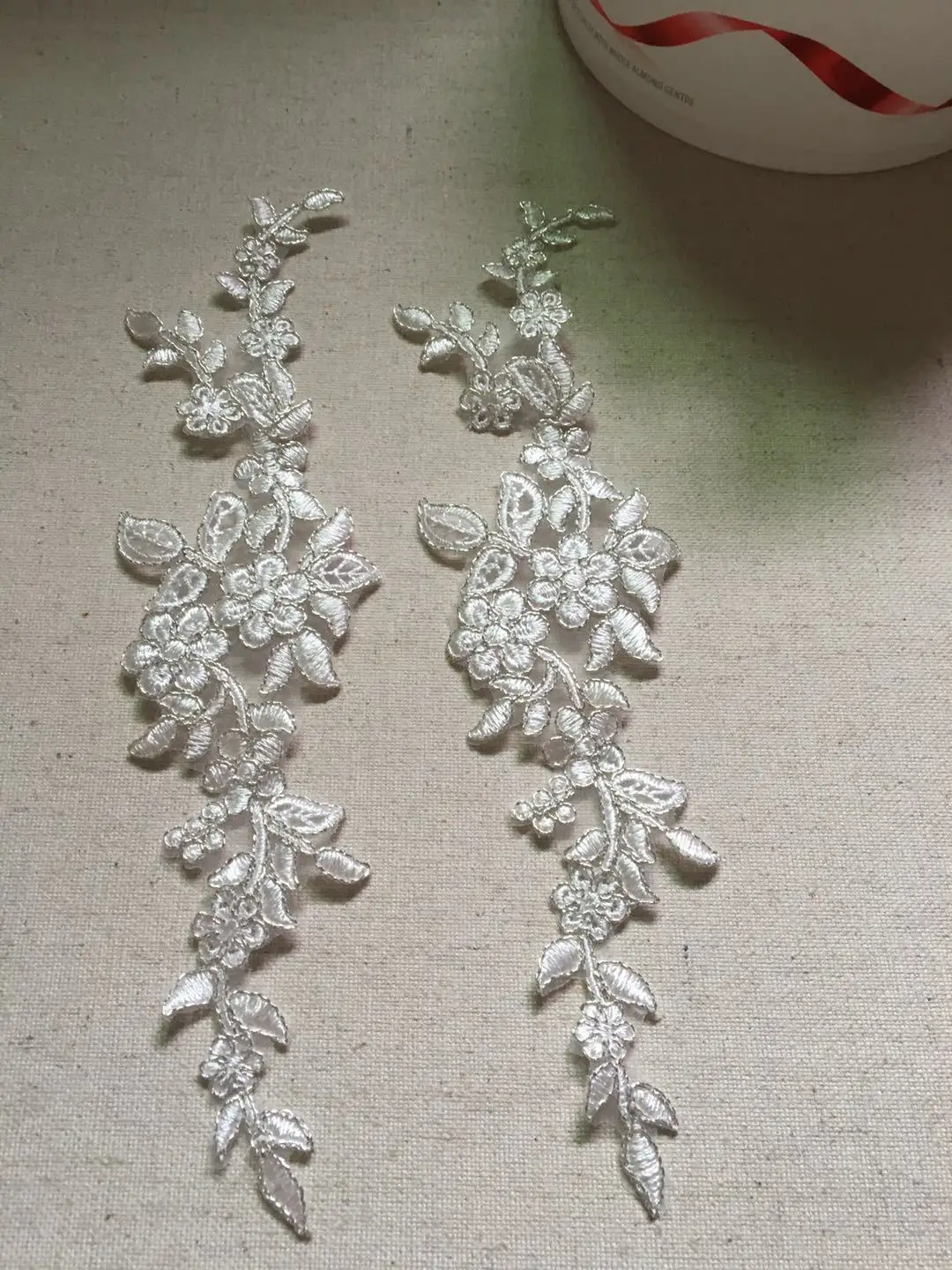 10Pcs Silver Cord Ivory Lace Applique Handmade Lace Flower Bride Wedding Dress diy Tiara Veil Lace Accessories Patch 24.5X6cm