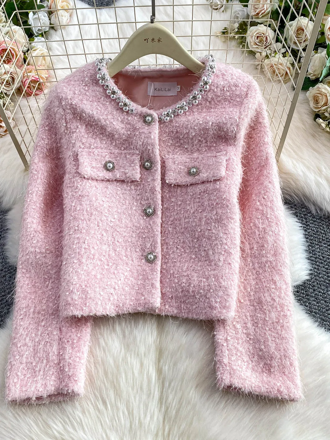 

round Ne Diamond Embellied Jaet Women's ort Outerwear iny Tead Detail Heavy Embroidery Younglooking Ele...