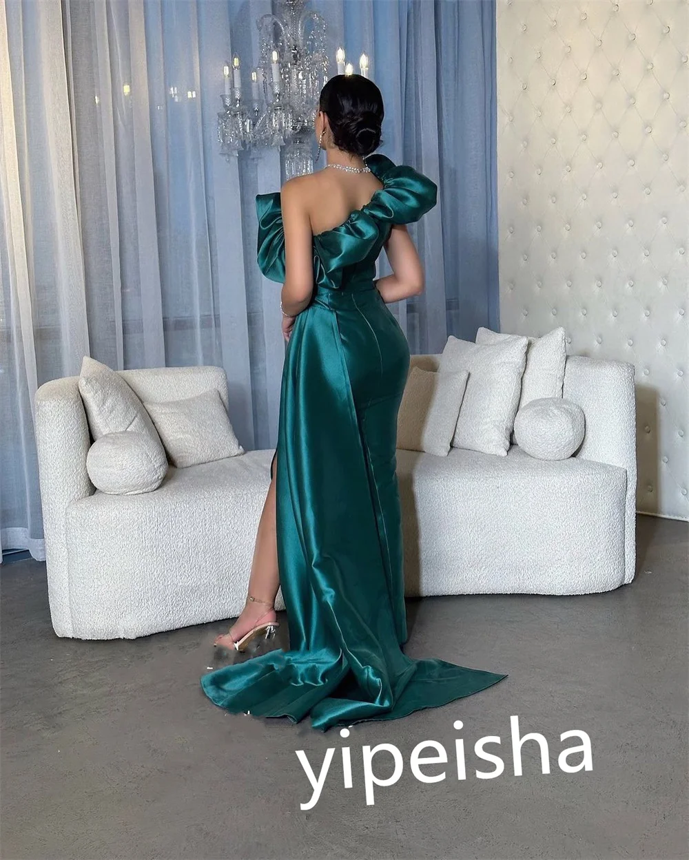 Aangepaste eenvoudige elegante asymmetrische one-shoulder a-lijn avondjurk formele gelegenheid jurk plooi satijn vestidos para eventos