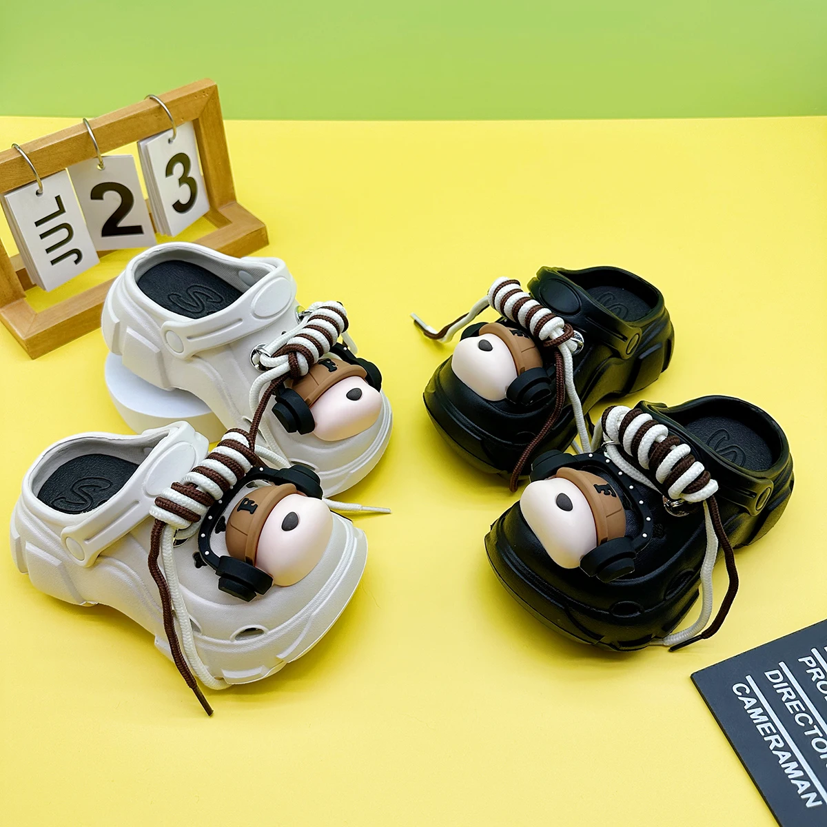 

New Stylish Versatile Cartoon Headphones Dog Hole Shoes Soft-Soled Non-Slip Closed-Toe Sandals for Boys and Girls Slippers 606
