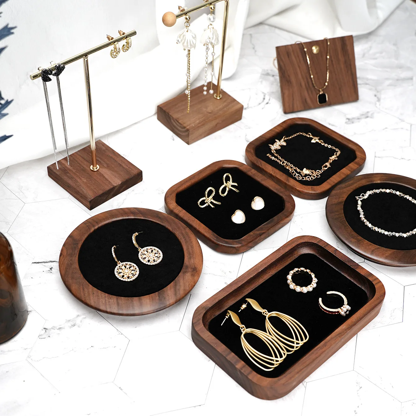 Walnut Wood Velvet Jewelry Tray Round Square Rectangular Ring Earring Display Plate Jewelry Organizer Storage Showcase