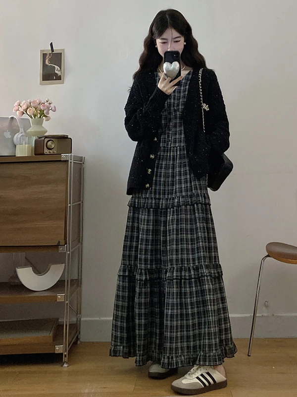 

plus Size Plaid Dress Women's Vest Dress Belly Cover Slimming Skirt Fashionable Autumn Wear Comfortable Fit Button up Long Sl...