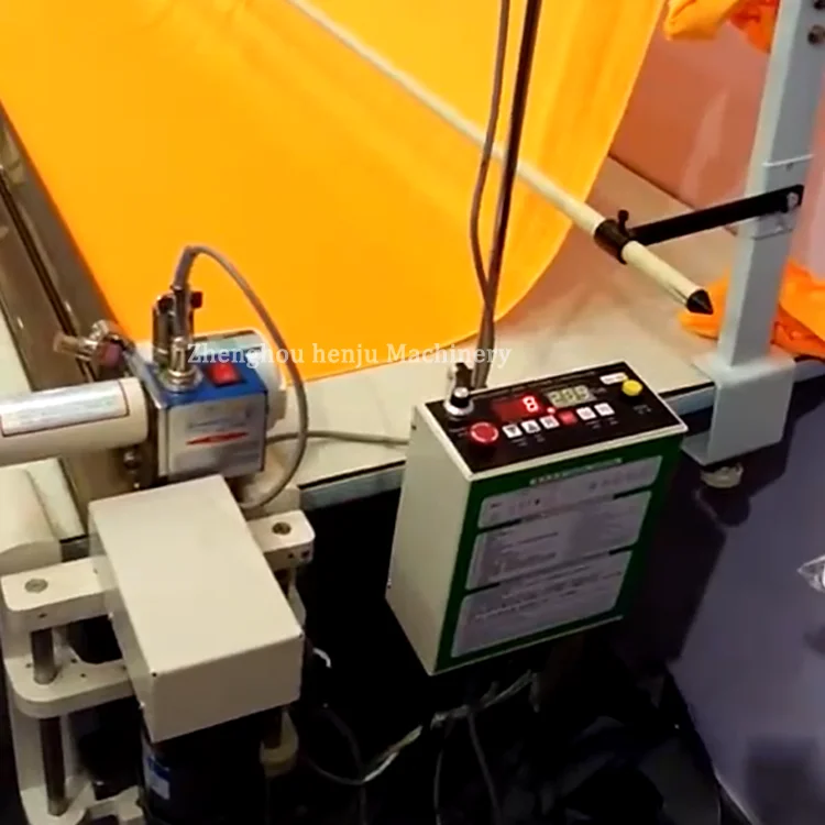 Electric Round Knife Edge Cutter Automated Table Cloth Automatic Fabric End Cutting Machine With 2500mm Long Guide Rail view 4