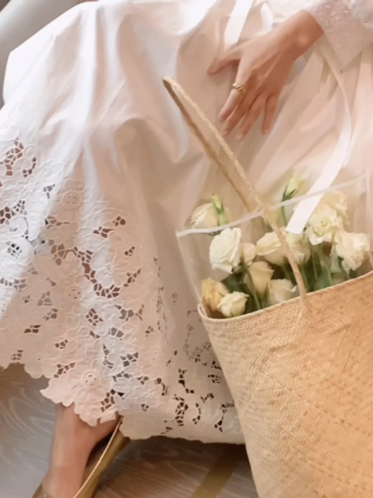 

Romantic Vintage Embroidered Hollow out Large Flower Heavy Work f Skirt White Cotton Umbrella Skirt for Women Summer 2025