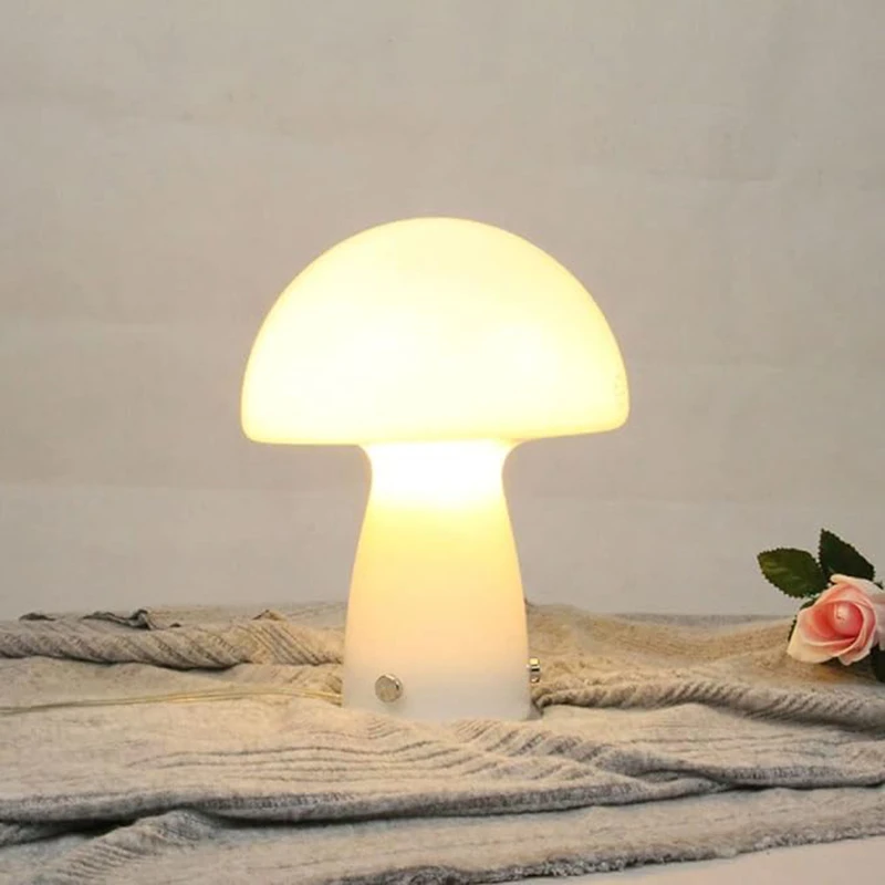 Italy Designer Led Cute Mushroom Table Lamp Bedroom Bedside Living Room Lighting Bedroom Lamp Childrens Room Sleeping Night Lamp