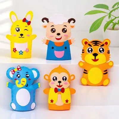 5 ชุดหุ่นมือสร้างสรรค์ DIY ชุดเด็กเย็บหัตถกรรมสัตว์ตุ๊กตาทําด้วยมือเด็กวัยหัดเดินเล่นเล่าเรื่องกิจกรรมผู้ปกครอง-เด็ก