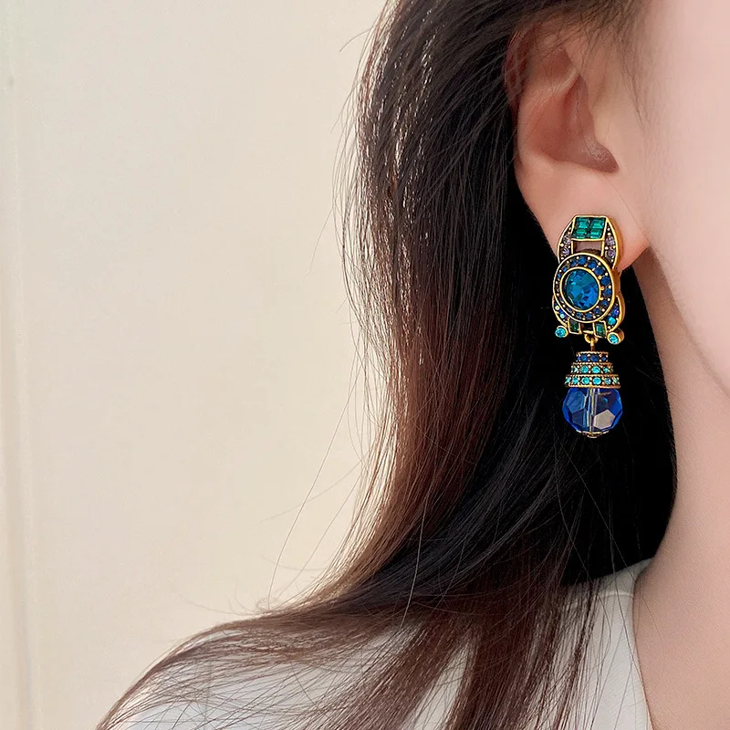 Lifefontier Luxury Palace Blue Rhinestone Big Clip On Earrings For Women Vintage Geometric Crystal Non Pierced Earring Jewelry