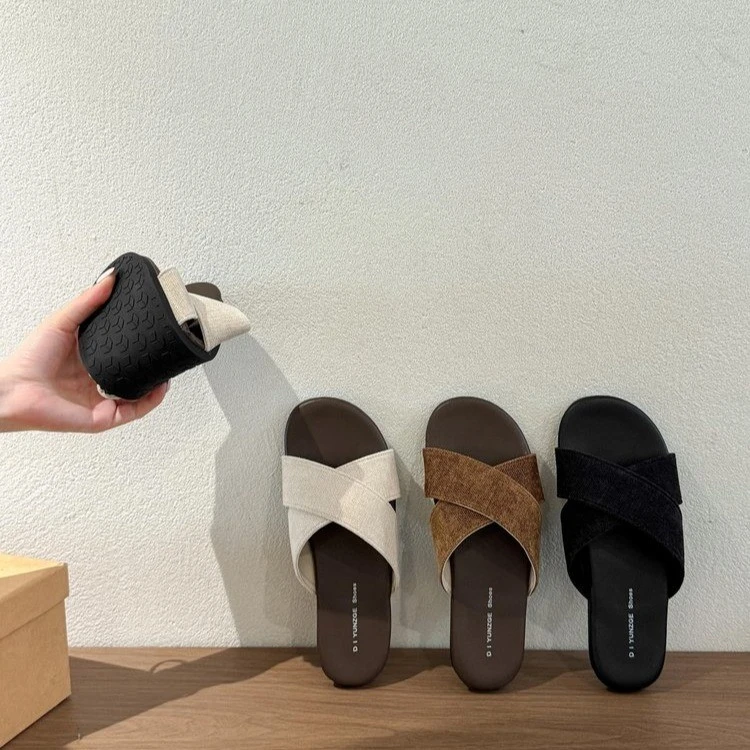 

2025 New Summer Retro Flat Slip-On Sandals for Women - Versatile One-Strap Design, Soft Sole Beach Vacation Shoes