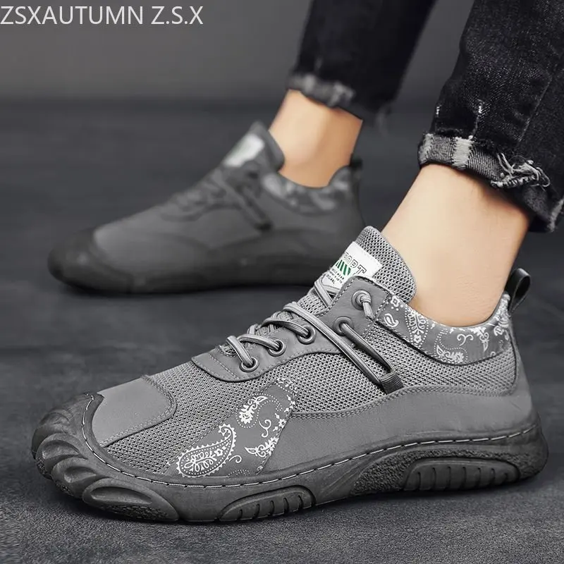 Summer Men Slip on Casual Shoes Mesh Breathable Outdoors Fashion Men Sneakers Work Shoes 2023 New Vulcanize Shoes Runing Sport