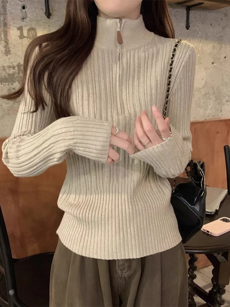خمر جديد سليم كم طويل رقيقة تريكو المرأة الخريف الدافئة عادية شيك مطاطا سترة تصميم الرجعية هيبورن متماسكة البلوز 2025