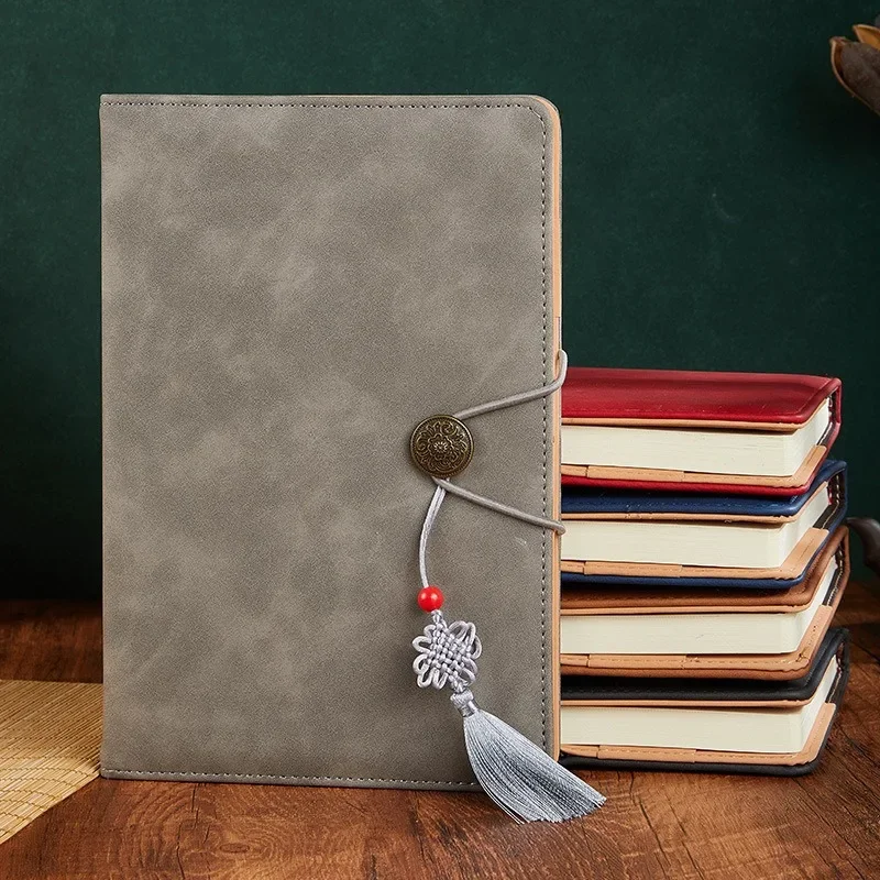 1pc A5 Size Luxury Loose-leaf Notebook -Durable Hollow PU Leather Cover, Vintage Touch, Ideal for Note-taking, Office