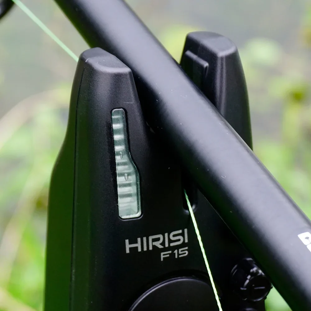 Hirisi F15 Karpfenangel-Set mit kabellosem Bissanzeiger, LED-Anzeige, wasserdicht, einstellbare Lautstärke, Tonhöhe und Empfindlichkeit, Angelzubehör – Detail 4