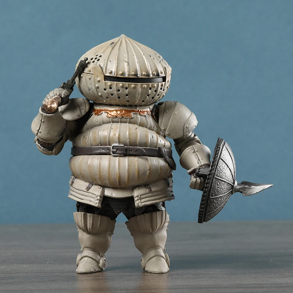 DARK SOULS Q Collection Catalina Knight Siegmeyer Model Figure Statue Decoration Crafts Ornament