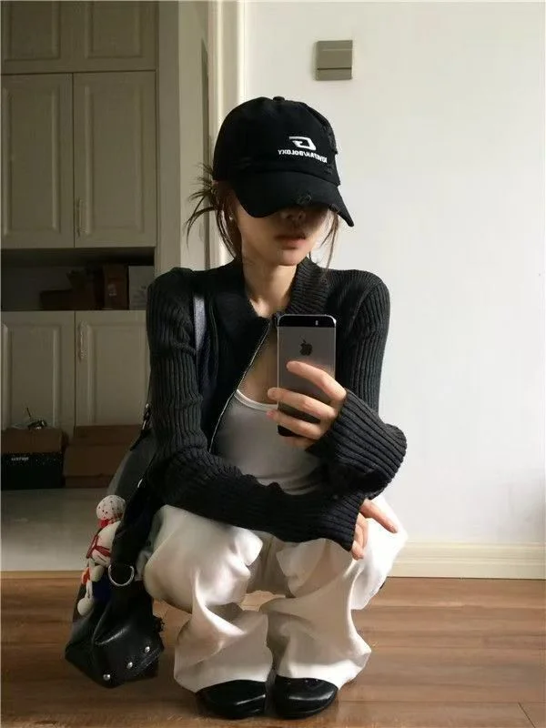 Retro Black Zipper Knitted Open Cardigan Women's Autumn Winter Korean Style Slim Lazy Style Sweater Jacket High-End Feeling Top