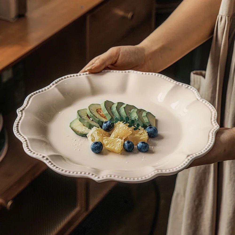 Vinatge Floral Edge Ceramic Plate French Style Relief Solid Color Homehold Dinnerware Afternoon Tea Dessert Cake Fruit Plates