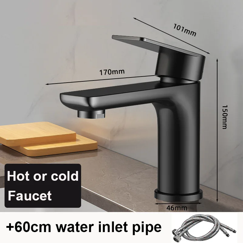 Variant: Black with pipe