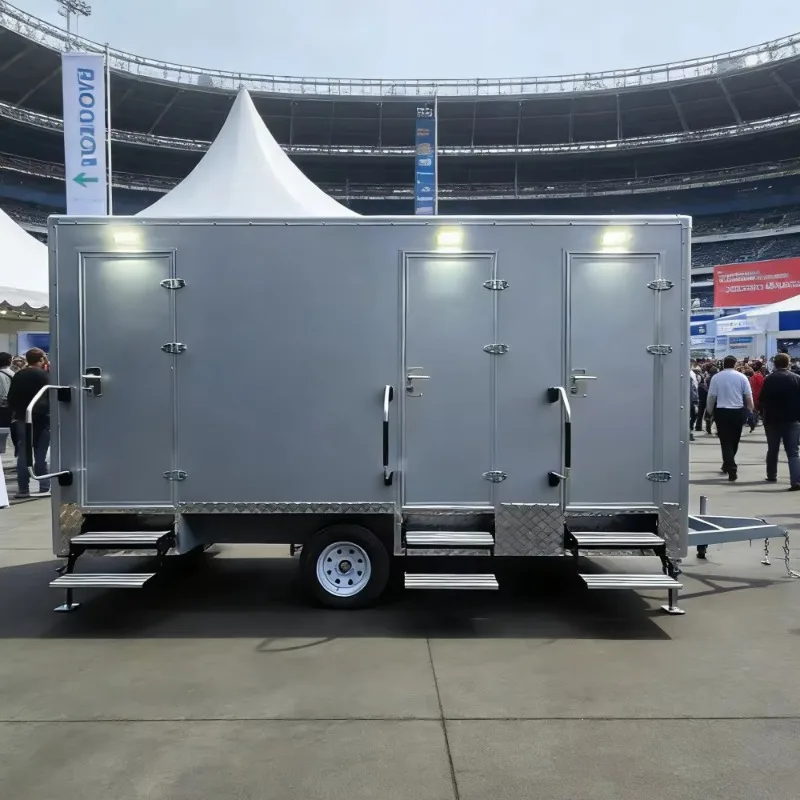 Customized Luxury VIP Mobile Toilet Trailer With Container Material Durable Eco-Friendly Outdoor Rental Portable Toilets For Con
